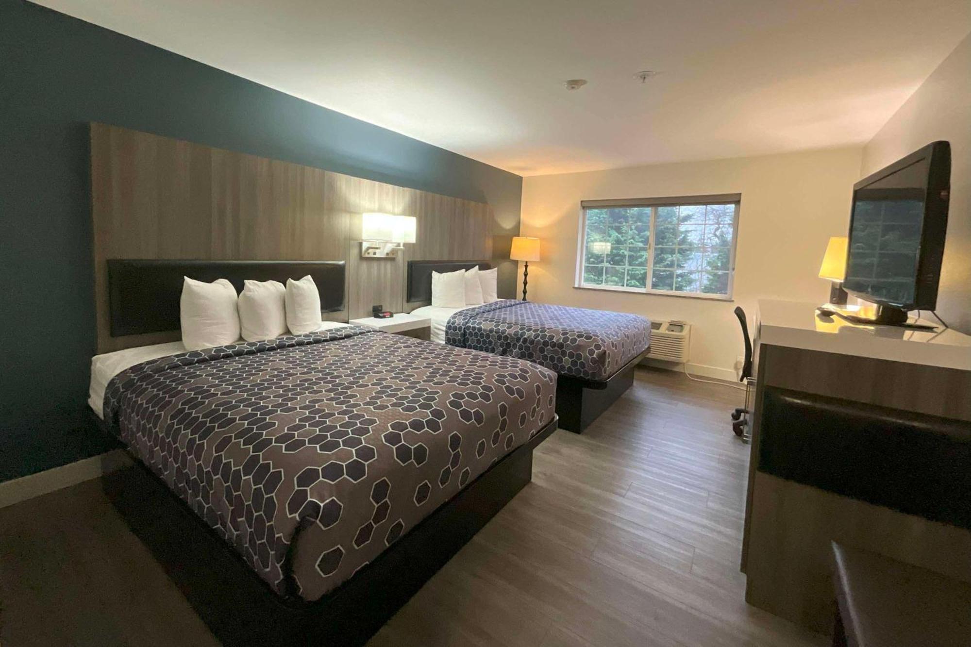 Hotel Baymont By Wyndham Kent - Seattle Exterior foto